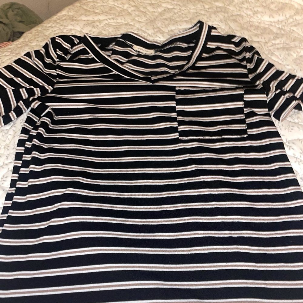 Black and white tee shirt